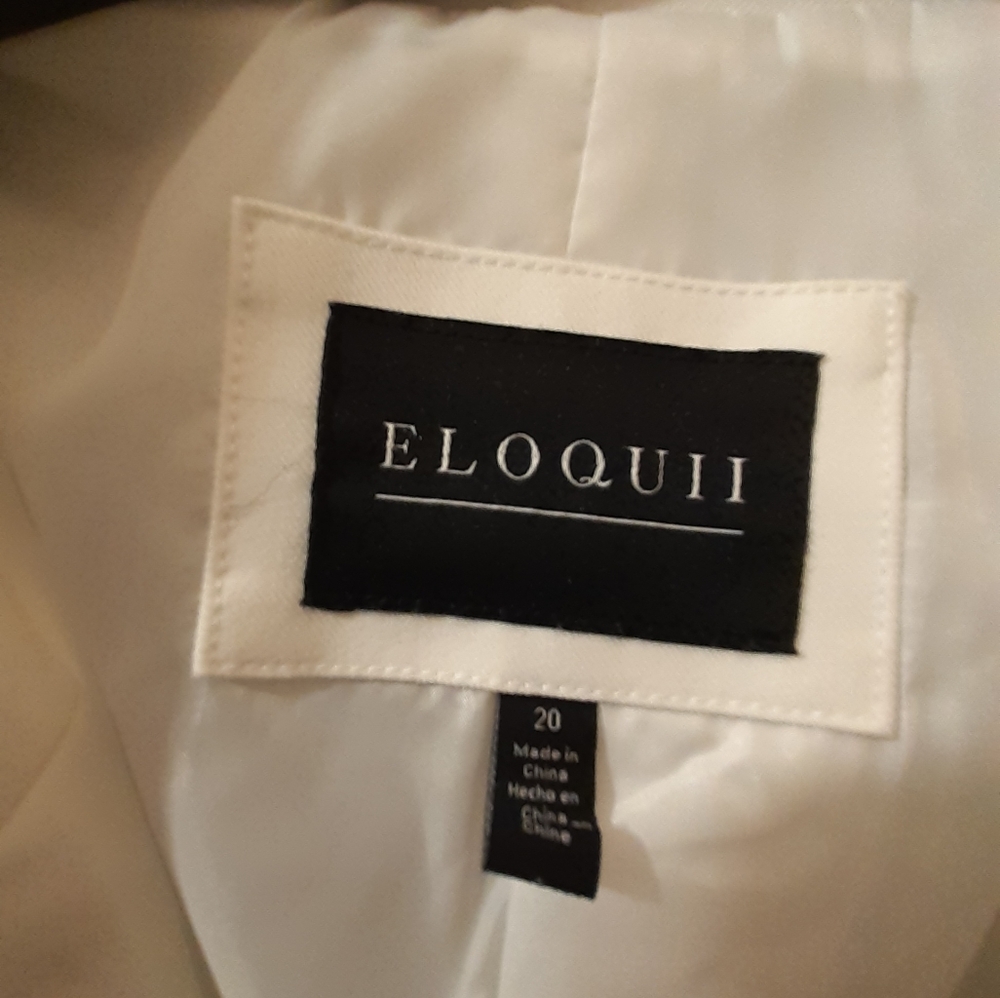 White blazer - Picture 4 of 7